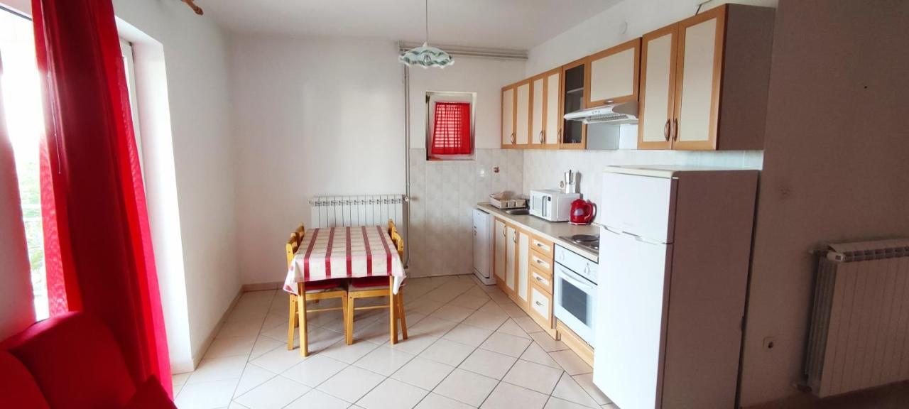 Apartmani Kevric Novi Vinodolski Exterior photo