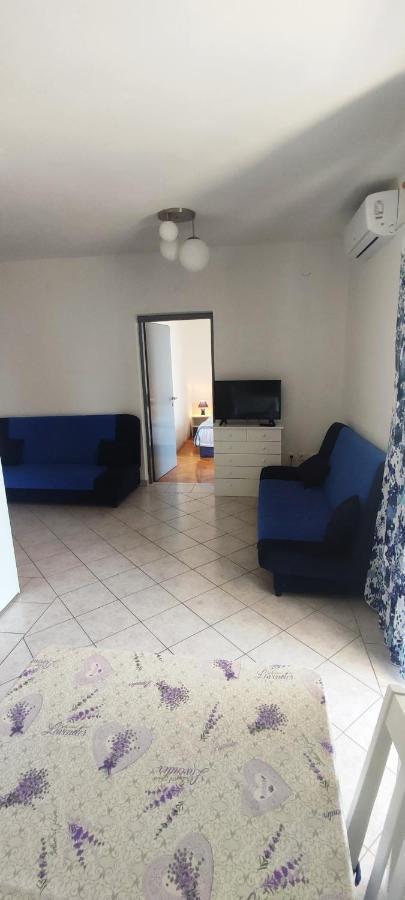 Apartmani Kevric Novi Vinodolski Exterior photo