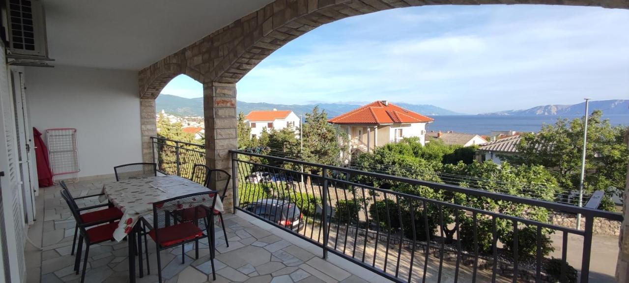 Apartmani Kevric Novi Vinodolski Exterior photo