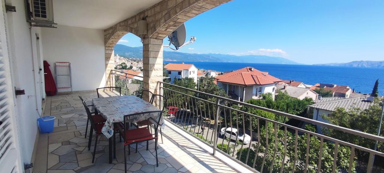 Apartmani Kevric Novi Vinodolski Exterior photo