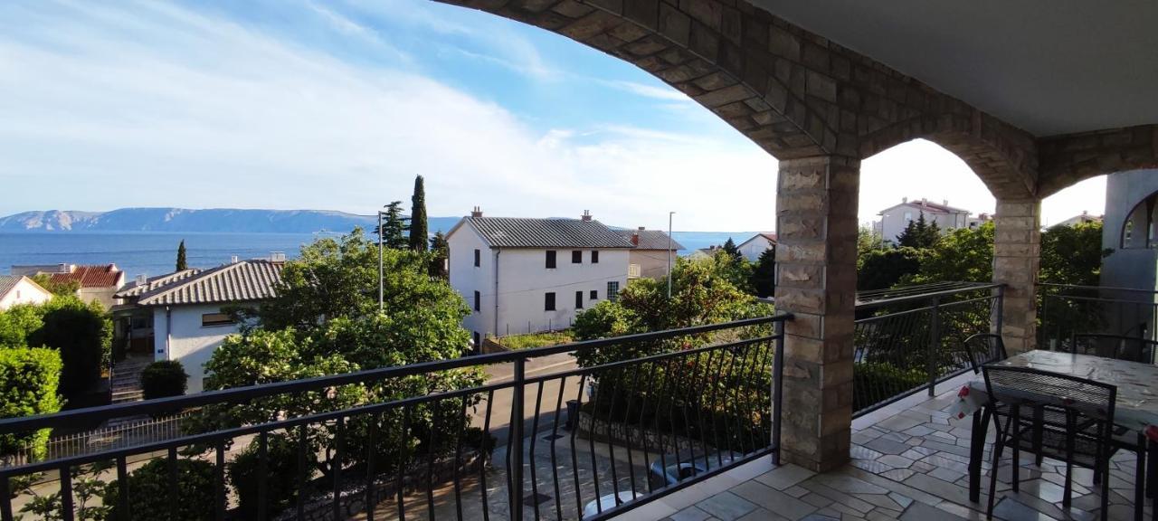 Apartmani Kevric Novi Vinodolski Exterior photo